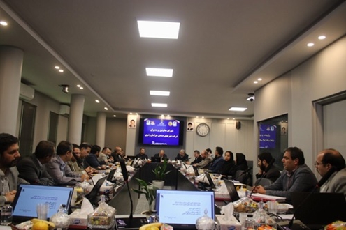 نشست شورای معاونین و مدیران  شرکت شهرک‌های صنعتی خراسان رضوی 