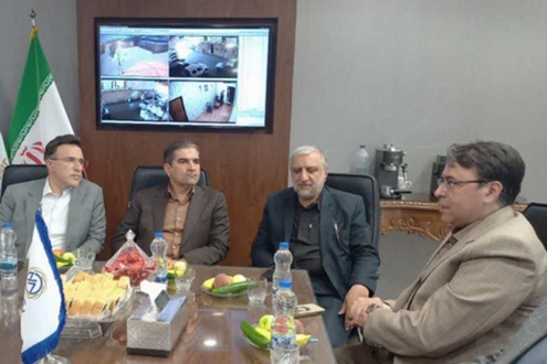 بازدید میدانی مسئولان از شهرک صنعتی چرمشهر برای بررسی راهکارهای کاهش قطع برق صنایع